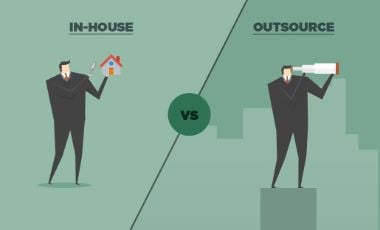In-house Vs Outsourcing: 5 Critical Factors Every SMB Must Consider