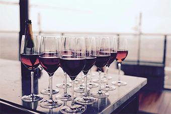One-Stop Networking Avenue for Wine Connoisseurs for Planning Events